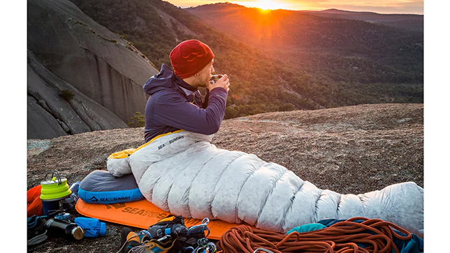 SEA TO SUMMIT Ultralight Self Inflating Regular - mata samopompująca